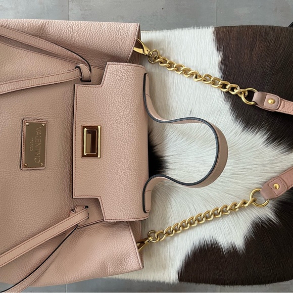 pale-pink-leather-look-tote-  Like New Neutral Pink Leather Tote Bag